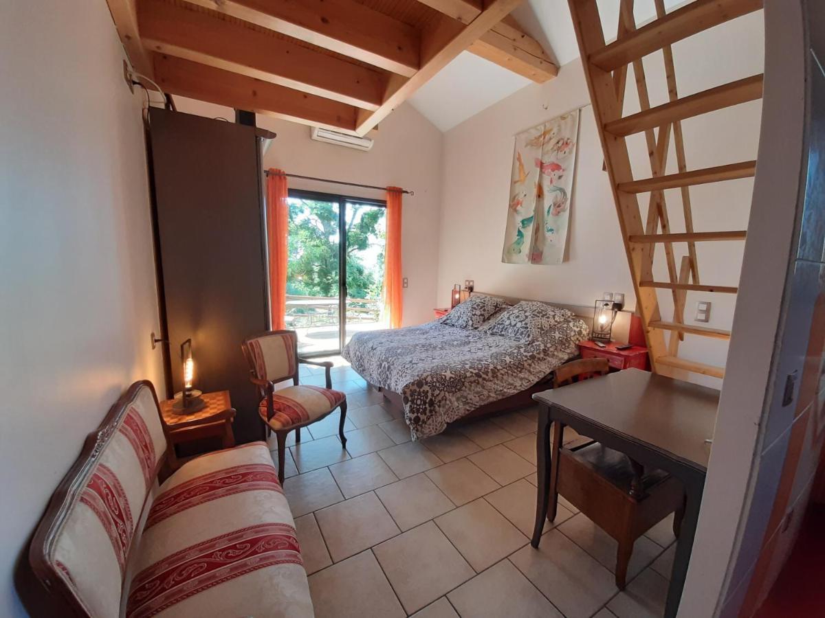 Bed and Breakfast Le Grand Noyer Ambronay Exterior foto