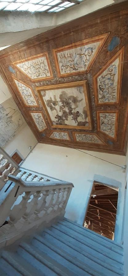 Bed and Breakfast Le Grand Noyer Ambronay Exterior foto