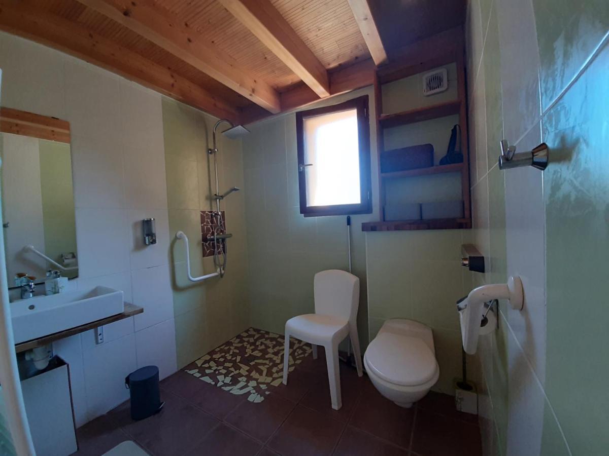 Bed and Breakfast Le Grand Noyer Ambronay Exterior foto