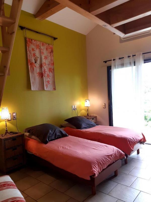 Bed and Breakfast Le Grand Noyer Ambronay Exterior foto